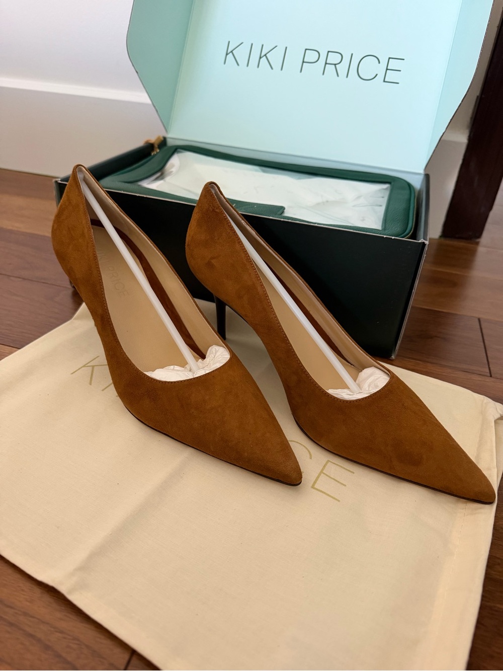 Kiki Price Italian Brown Suede Pointed-Toe Pumps - Size 39.5 New in box